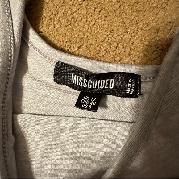 Grey Set - Picture 2 of 3